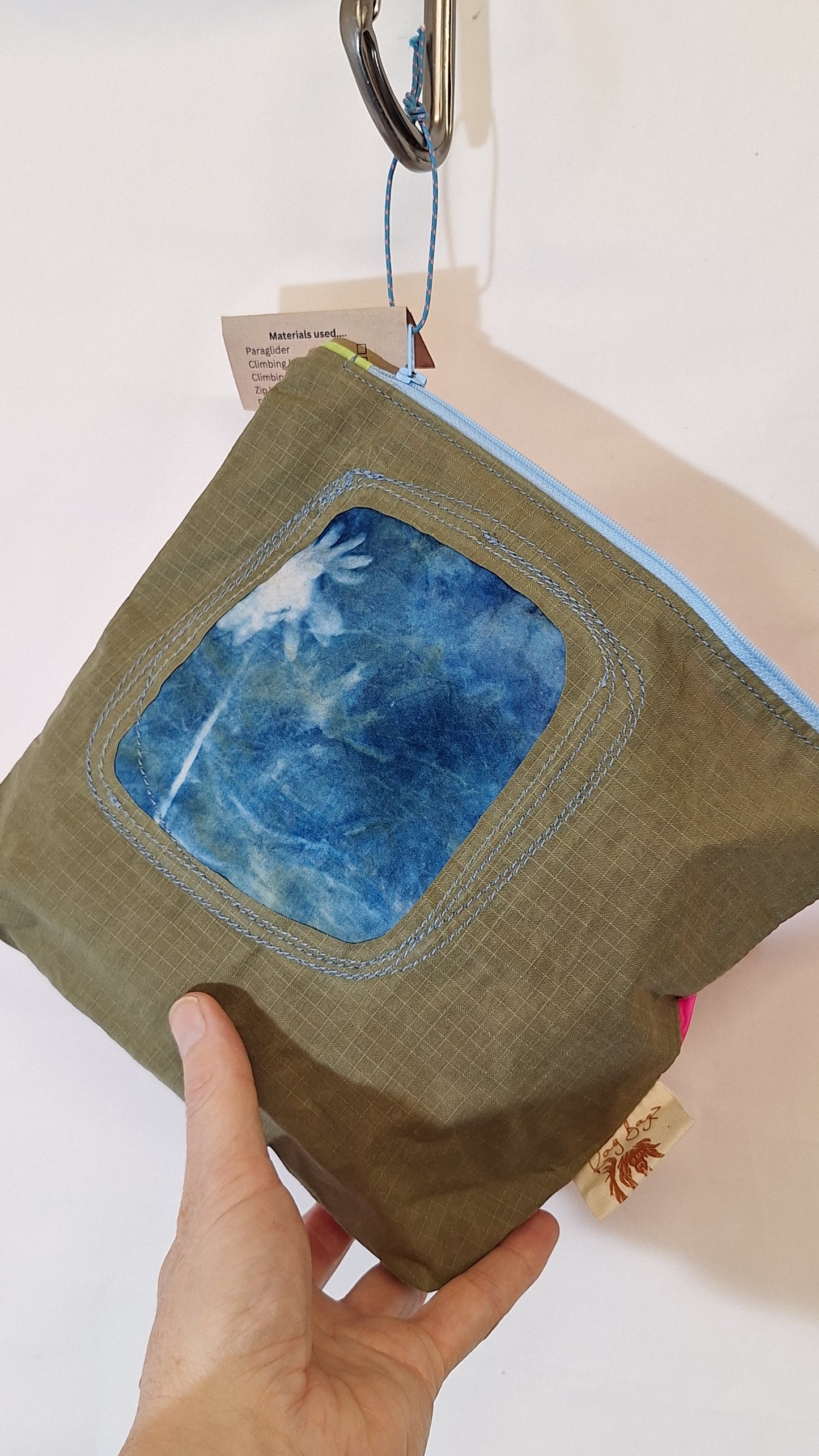 Large Pouch