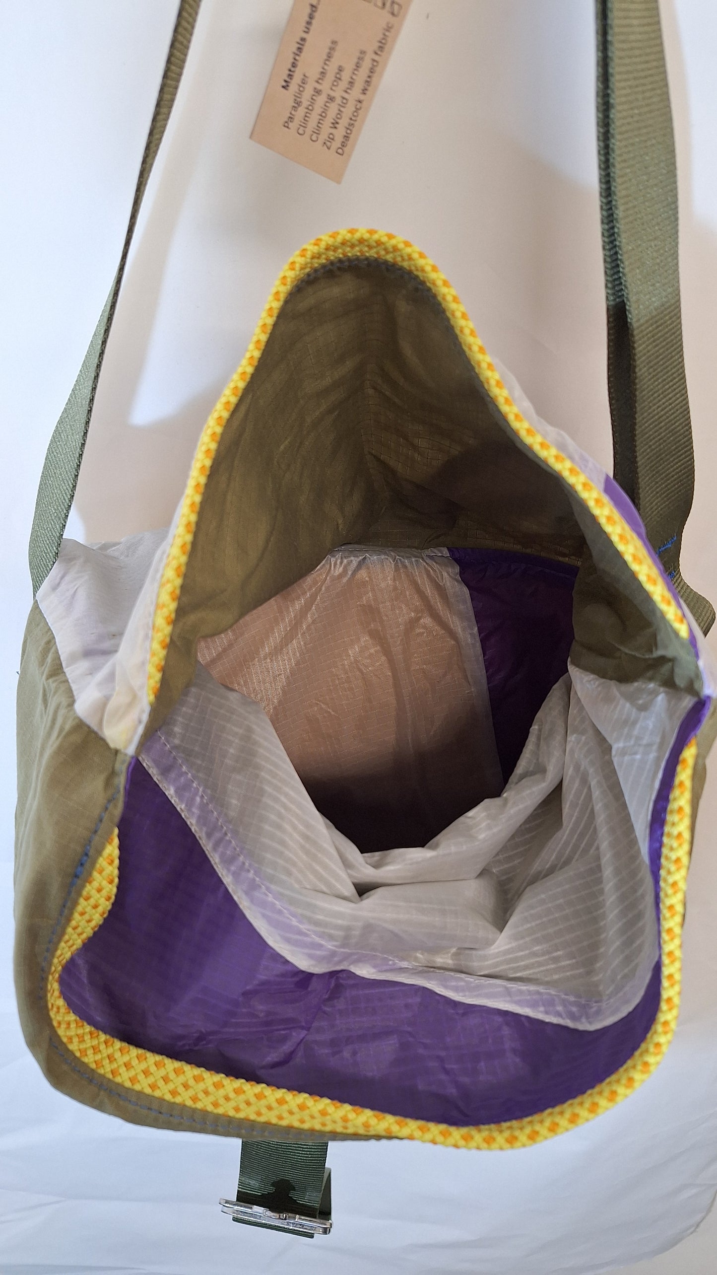 Messenger bag