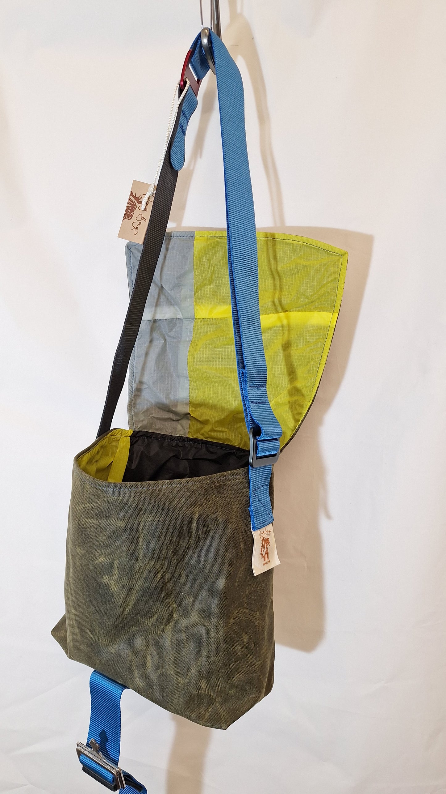 Messenger bag