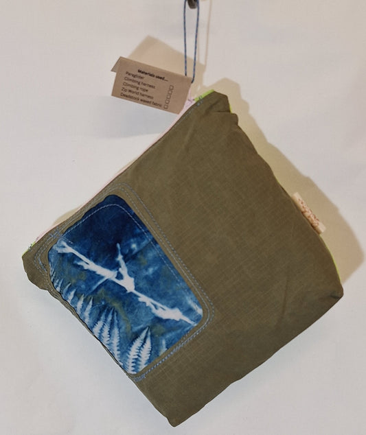 Large Pouch